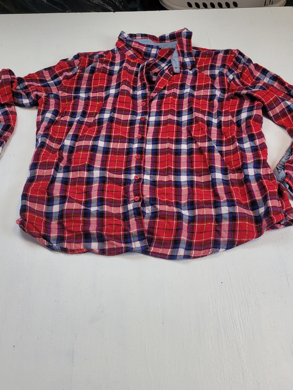 Basic Editions Red Plaid Button-Up Shirt